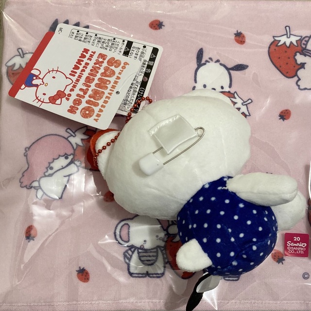 サンリオ(サンリオ)のサンリオ展限定　ぬいぐるみマスコット　キティ エンタメ/ホビーのおもちゃ/ぬいぐるみ(ぬいぐるみ)の商品写真