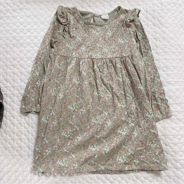 H&M(エイチアンドエム)のH&M キッズ プリントワンピース 2枚セット キッズ/ベビー/マタニティのキッズ服女の子用(90cm~)(ワンピース)の商品写真