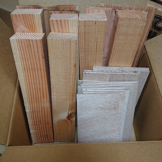 まとめ売り 箱80サイズ 木材 端材 廃材 ハンドメイドなどに