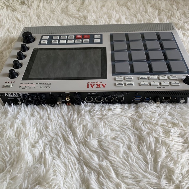 即完品)AKAI MPC Live Ⅱ レトロエディションの通販 by tatsu6080's