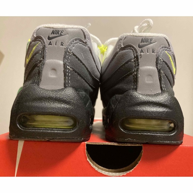 NIKE(ナイキ)の15cm  NIKE AIR MAX 95 OG(TD) キッズ/ベビー/マタニティのキッズ靴/シューズ(15cm~)(スニーカー)の商品写真