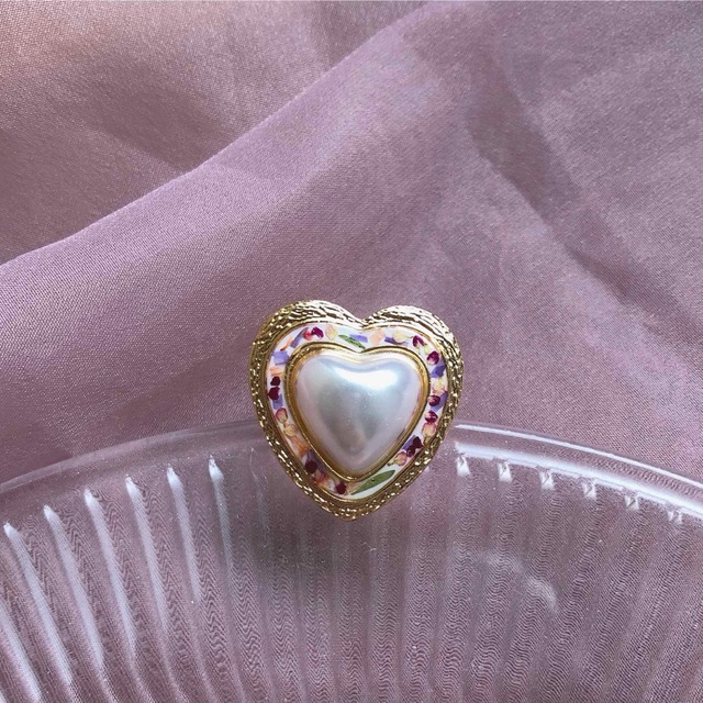 Heart pearl flower ring レディースのアクセサリー(リング(指輪))の商品写真