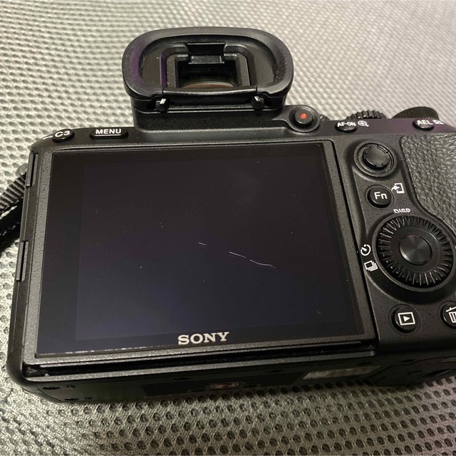 SONY(ソニー)のSONY α7iii 元箱本体のみ スマホ/家電/カメラのカメラ(ミラーレス一眼)の商品写真