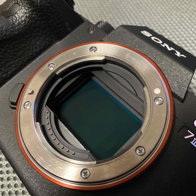 SONY(ソニー)のSONY α7iii 元箱本体のみ スマホ/家電/カメラのカメラ(ミラーレス一眼)の商品写真