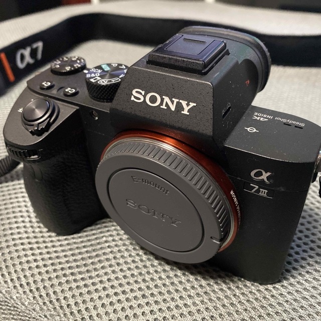 SONY(ソニー)のSONY α7iii 元箱本体のみ スマホ/家電/カメラのカメラ(ミラーレス一眼)の商品写真