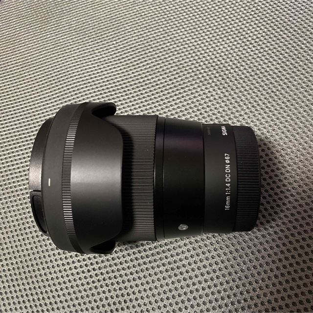 SIGMA 16mm F1.4 DC DN Eマウント　APS-C