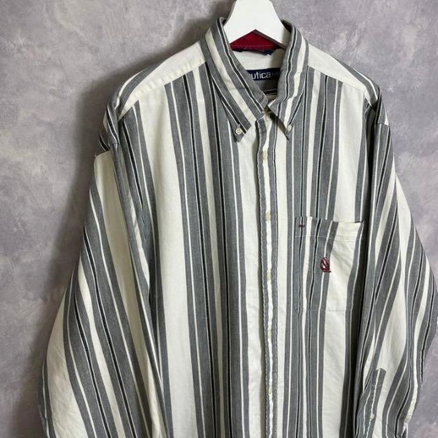 NAUTICA(ノーティカ)のノーティカ 90s 長袖ストライプシャツ グレー 白 ワンポイント コットン メンズのトップス(シャツ)の商品写真
