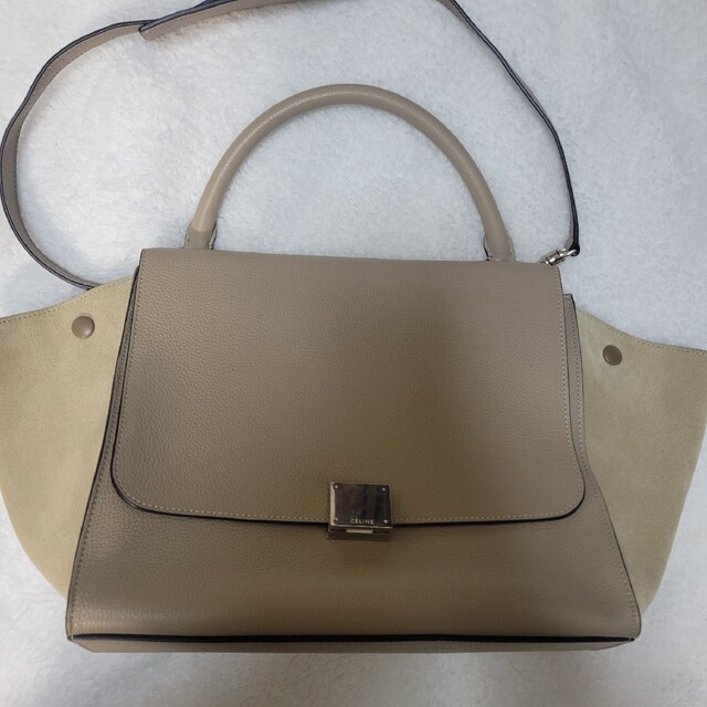人気ショップが最安値挑戦!】 celine - 美品 セリーヌ トラペーズ