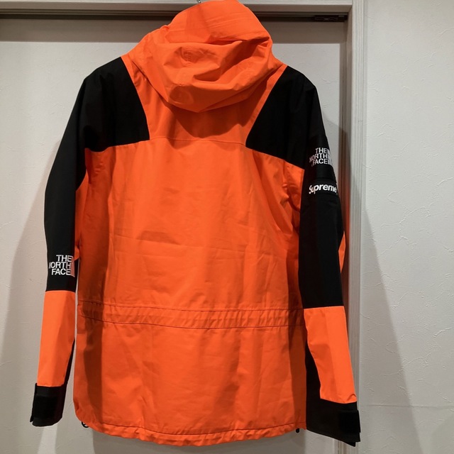 Supreme(シュプリーム)のSupreme NORTHFACE Mountain Light Jacket メンズのジャケット/アウター(マウンテンパーカー)の商品写真