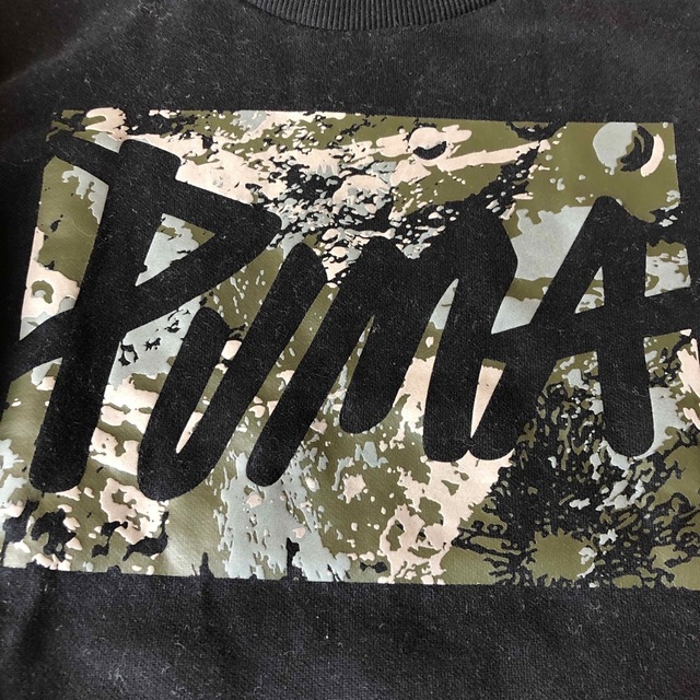PUMA(プーマ)のPUMA プーマ　トレーナー　140 黒　子供　キッズ キッズ/ベビー/マタニティのベビー服(~85cm)(トレーナー)の商品写真