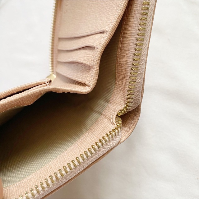 超美品✨FURLA フルラ ラウンドファスナー 二つ折り財布 レザー ウォレット