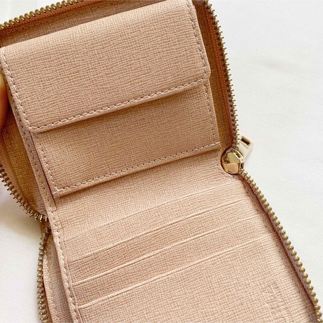 超美品✨FURLA フルラ ラウンドファスナー 二つ折り財布 レザー ウォレット