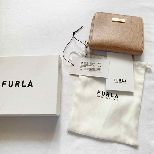 超美品✨FURLA フルラ ラウンドファスナー 二つ折り財布 レザー ウォレット