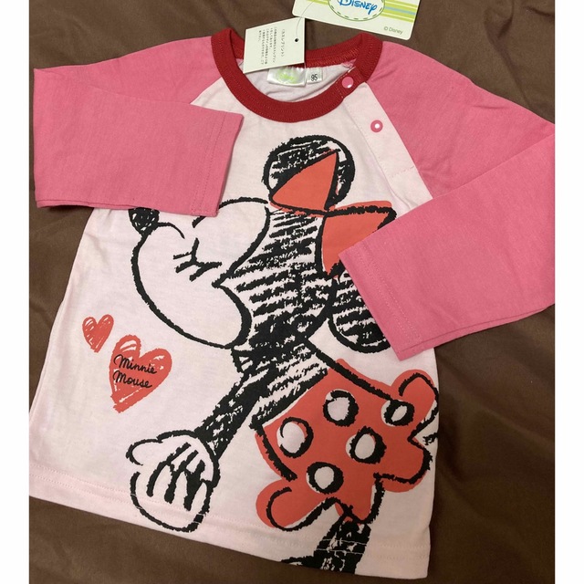 Disney(ディズニー)の【専用】ミニーちゃん　Tシャツ　95 ディズニー　ロンT キッズ/ベビー/マタニティのキッズ服女の子用(90cm~)(Tシャツ/カットソー)の商品写真