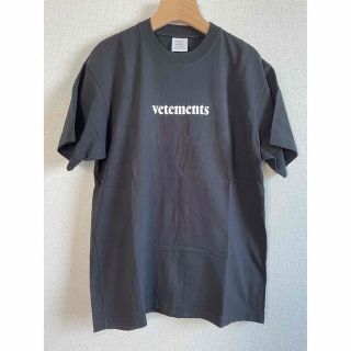 ヴェトモン(VETEMENTS)の【もり様専用】VETEMENTS Logo T-Shirt(Tシャツ/カットソー(半袖/袖なし))