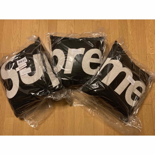 値引きシール Supreme クッション Jules Pansu Pillows black