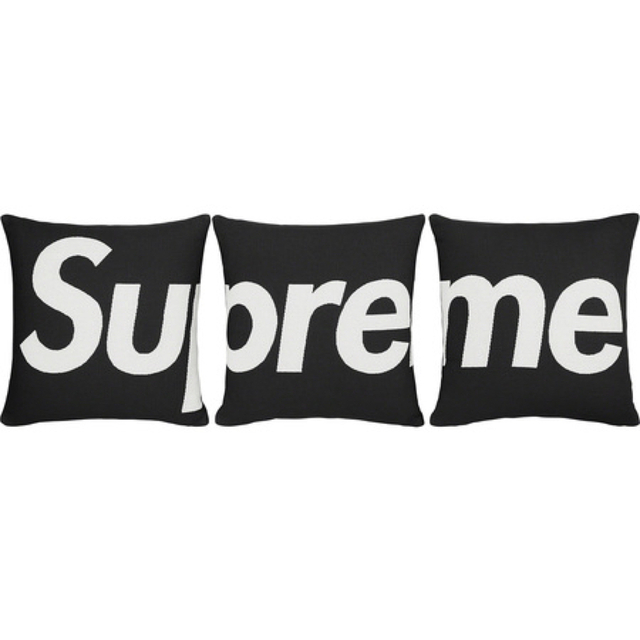 Supreme(シュプリーム)のSupreme クッション Jules Pansu Pillows black インテリア/住まい/日用品のインテリア小物(クッション)の商品写真