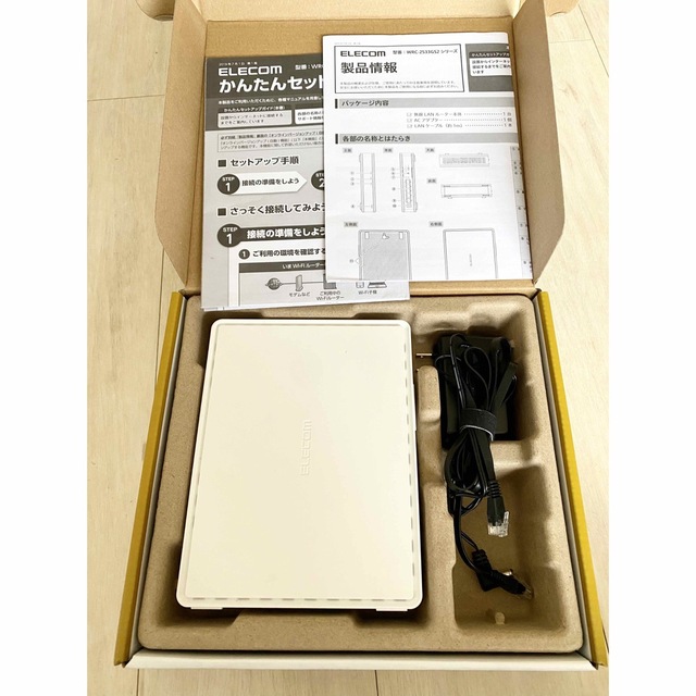 ELECOM(エレコム)のエレコム Wi-Fi ルーター 無線LAN 親機 1733+800Mbps IP スマホ/家電/カメラのPC/タブレット(PC周辺機器)の商品写真