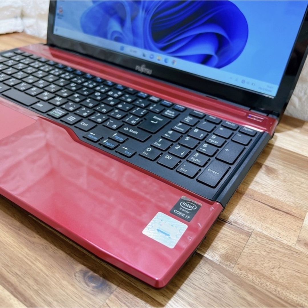 NEC(エヌイーシー)の【美品】最高峰Core i7☘ 爆速SSD搭載 ☘LIFEBOOK☘Office スマホ/家電/カメラのPC/タブレット(ノートPC)の商品写真