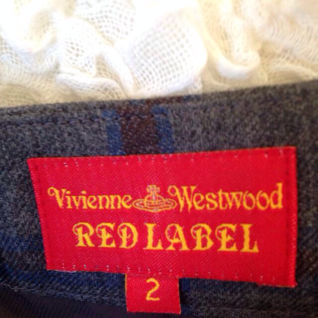 Vivienne Westwood(ヴィヴィアンウエストウッド)のりんご様2月1日までお取り置き☆ レディースのスカート(ひざ丈スカート)の商品写真