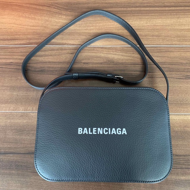 Balenciaga(バレンシアガ)の【新品】バレンシアガ BALENCIAGA ショルダーバッグ 黒 レディースのバッグ(ショルダーバッグ)の商品写真