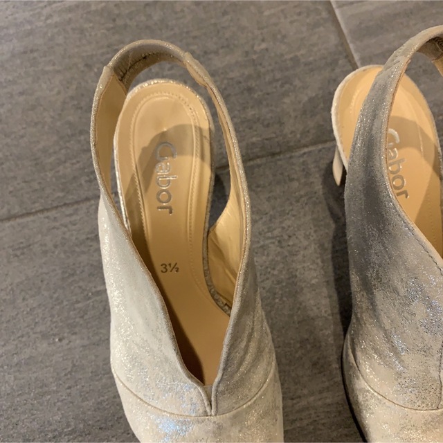 パリで購入、たいへん履きやすいパンプス レディースの靴/シューズ(ハイヒール/パンプス)の商品写真