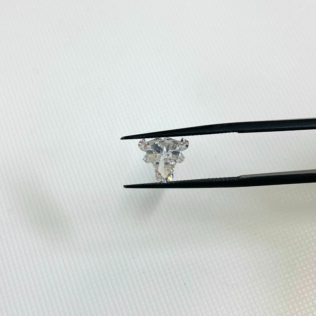 BULL・ユニークシェイプ E/SI2/0.700ct/RT1810/CGL レディースのアクセサリー(その他)の商品写真