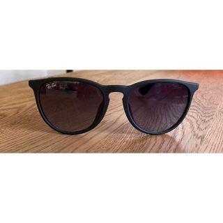 レイバン(Ray-Ban)のレイバン　ERIKA RB4171F 国内正規品(サングラス/メガネ)