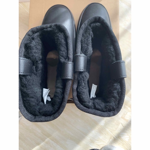 UGG CLASSIC WEATHER MINI 6