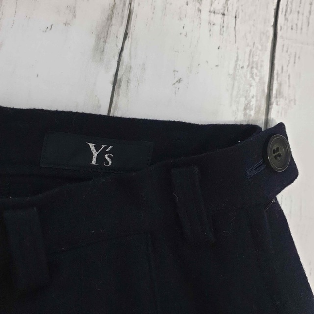 Y's(ワイズ)のY's  ワイズ Yohji Yamamoto (ヨウジヤマモト) レディースのスカート(ミニスカート)の商品写真