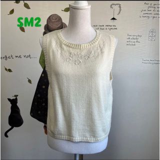 サマンサモスモス(SM2)の∇76 サマンサモスモス 花刺繍 ニットベスト(ベスト/ジレ)