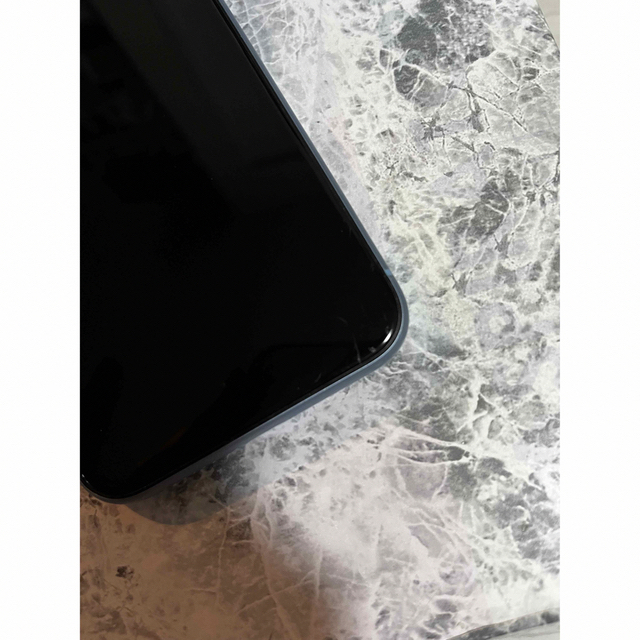 Apple(アップル)のメラ様専用iPhoneXR256GB Blue au購入SIMﾌﾘｰ  スマホ/家電/カメラのスマートフォン/携帯電話(スマートフォン本体)の商品写真