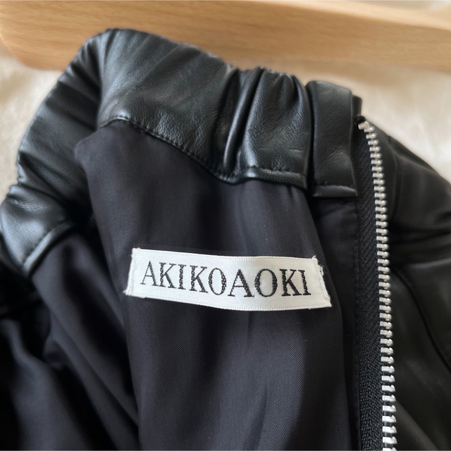 新品 定価6.1万 AKIKOAOKI アキコアオキ レザー ベストの通販 by