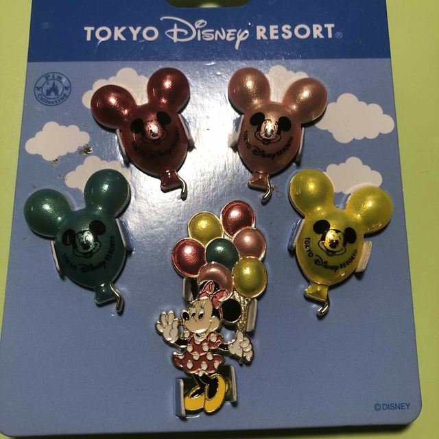 Disney(ディズニー)のディズニー　ピンバッチ　 エンタメ/ホビーのアニメグッズ(バッジ/ピンバッジ)の商品写真