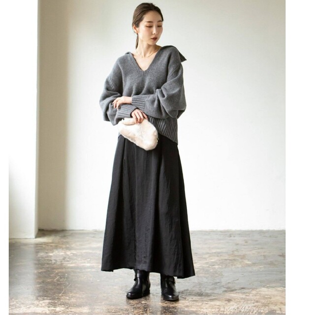 新品タグ付きNOBLE IENA 3枚仕立ての綺麗目シルエットロングスカート　黒