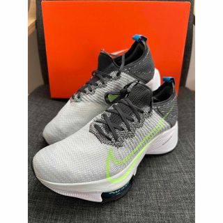 ナイキ(NIKE)の☆新品未使用☆ナイキ（NIKE）エアズームテンポネクスト%FK(シューズ)