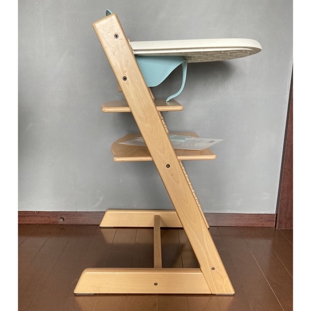 Stokke(ストッケ)の希少品　セレクトショップ仕様　ストッケ　トリップ　トラップ　ベビーガード&トレー インテリア/住まい/日用品の椅子/チェア(その他)の商品写真