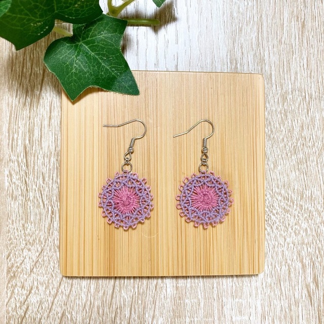 ニャンドゥティアクセサリー　ハンドメイド　ピアス　イヤリング ハンドメイドのアクセサリー(ピアス)の商品写真