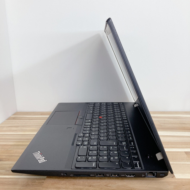 綺麗 Thinkpad T580 i5vpro SSD512GB メモリ16GB 7