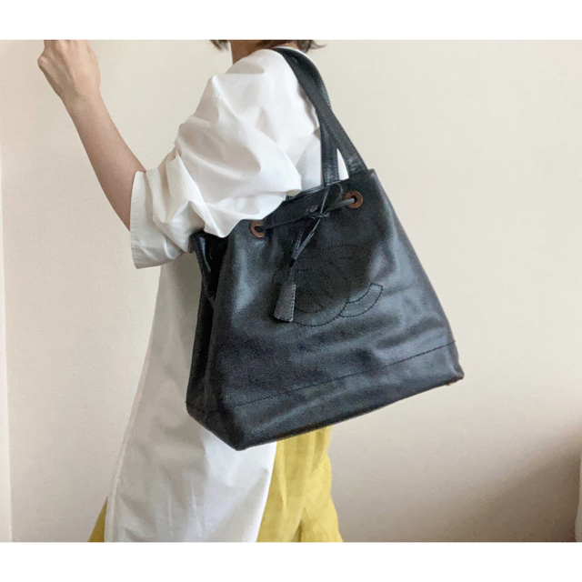 CHANEL(シャネル)のエママ様専用♡シャネル　CHANEL  キャビアスキン　2way トートバッグ レディースのバッグ(ショルダーバッグ)の商品写真