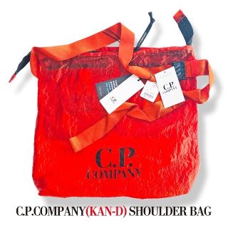 シーピーカンパニー(C.P. Company)のC.P. COMPANY光沢半透明素材KAN-D大型ショルダーバッグ【未使用】(ショルダーバッグ)