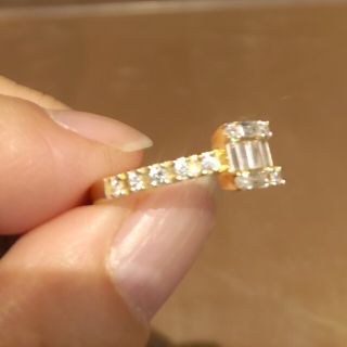 アガットのお姉さんブランドベルシオラダイヤリング | tspea.org