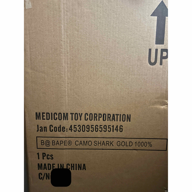 BE@RBRICK(ベアブリック)のBE@RBRICK BAPE(R) CAMO SHARK 1000％ GOLD エンタメ/ホビーのフィギュア(その他)の商品写真