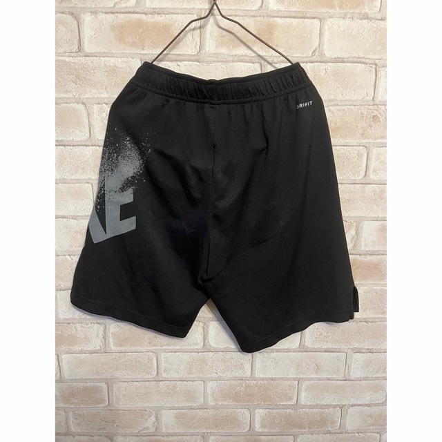 NIKE(ナイキ)のNIKE ハーフパンツ　キッズMサイズ キッズ/ベビー/マタニティのキッズ服男の子用(90cm~)(パンツ/スパッツ)の商品写真