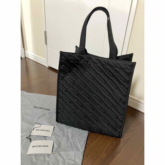高品質の激安 Balenciaga 美品レアなトートバッグマーケットショッパー