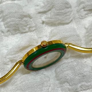 Gucci - ✨稼働✨ GUCCI 11/12.2 チェンジベゼル 白 クオーツ ケース