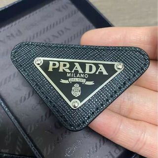 PRADA - PRADA サフィアーノ ブローチの通販 by Lîlîn's shop|プラダ