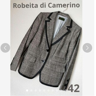 ロベルタディカメリーノ(ROBERTA DI CAMERINO)のRobeita di Camerino♡ジャケット(テーラードジャケット)