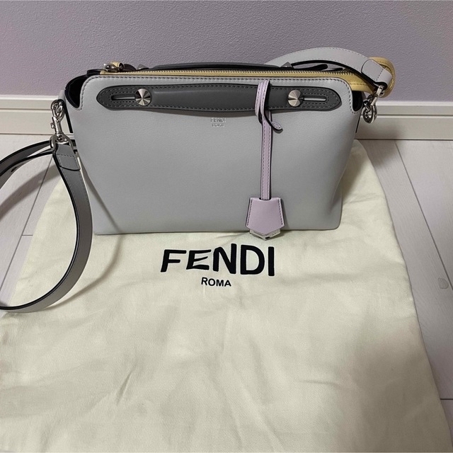 新しいエルメス FENDI - バイザウェイ マルチカラー ショルダーバッグ