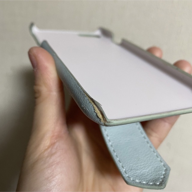 Maison de FLEUR(メゾンドフルール)のMaison de FLEUR iPhone7.8 SE パステルブルー カバー スマホ/家電/カメラのスマホアクセサリー(iPhoneケース)の商品写真